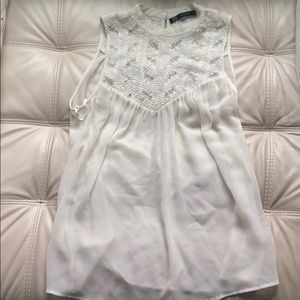 Lace and chiffon white tank top